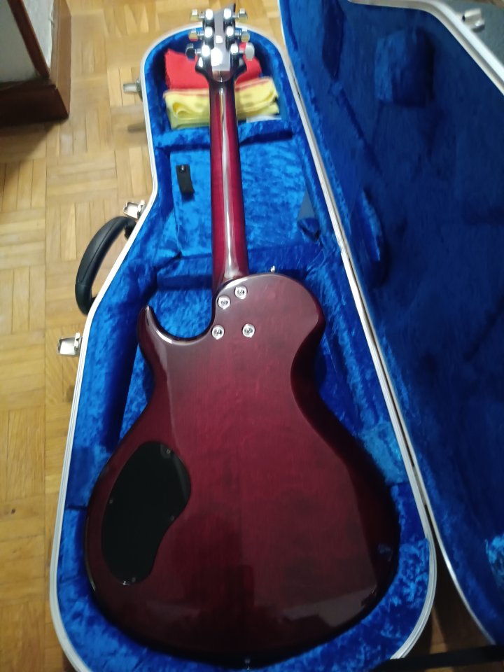 Vigier gv wood de segunda mano · Foto 3 de 10 · Madrid · 2100 €