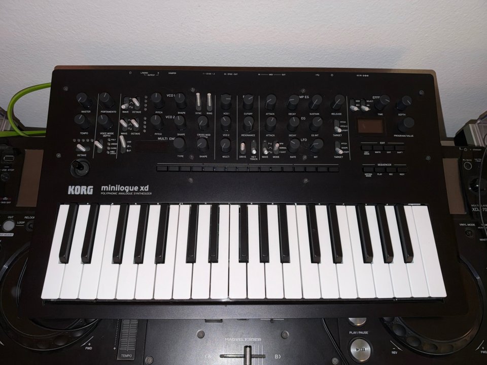 Minilogue xd de segunda mano · Foto 1 de 5 · Barcelona · 450 €