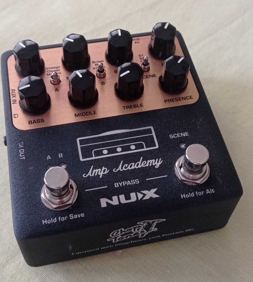 Pedal emulador de amplificadores Nux Amp Academy de segunda mano · Cuenca · 100 €