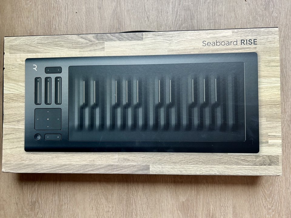 ROLI Seaboard Rise 25