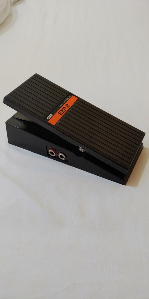 Pedal Korg EXP-2 de segunda mano · Foto 3 de 7 · Zamora · 42 €