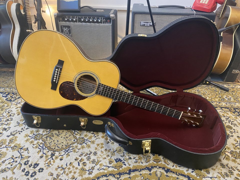 Martin OM-JM John Mayer Signature (VIDEO) de segunda mano · Foto 7 de 8 · Madrid · 3800 €