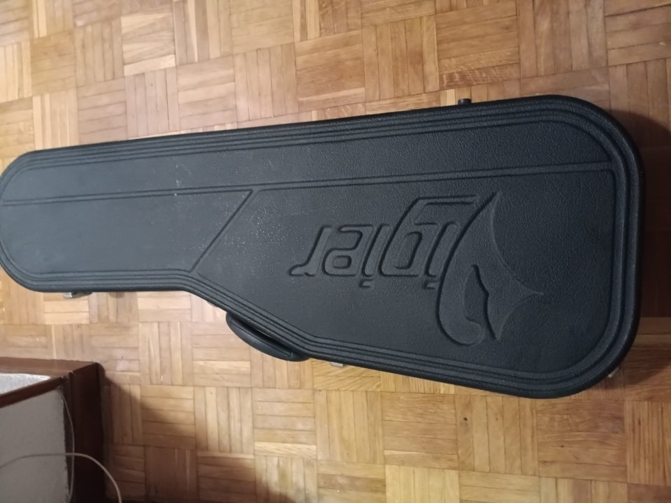 Vigier gv wood de segunda mano · Foto 9 de 10 · Madrid · 2100 €