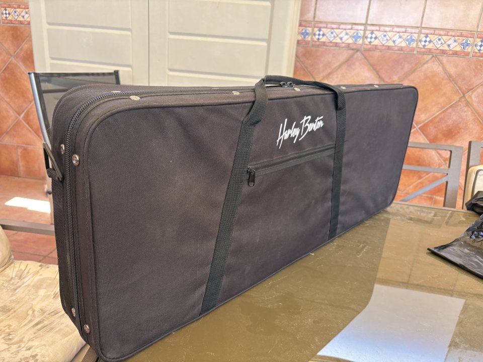 Funda semi-rígida Harley Benton de segunda mano · Foto 4 de 5 · Sevilla · 40 €