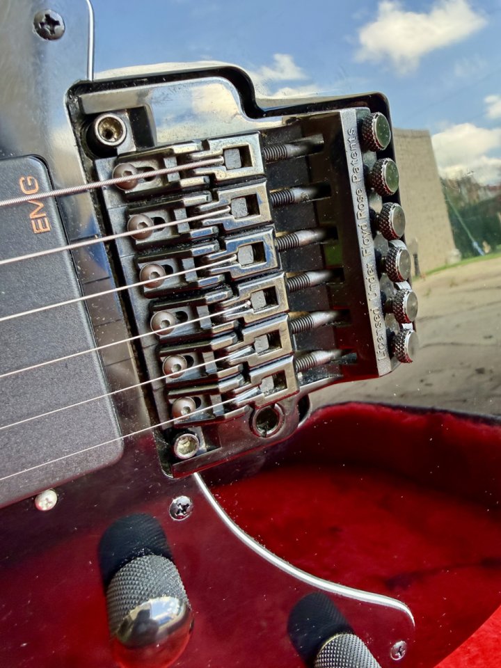Ibanez RG550 zurda. 1991 de segunda mano · Foto 3 de 10 · Cantabria · 895 €