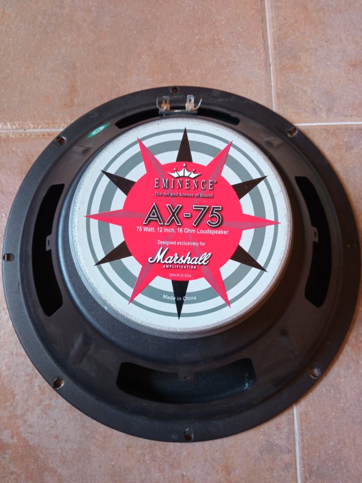 Eminence AX75 de 16 ohmios de segunda mano · Navarra · 50 €
