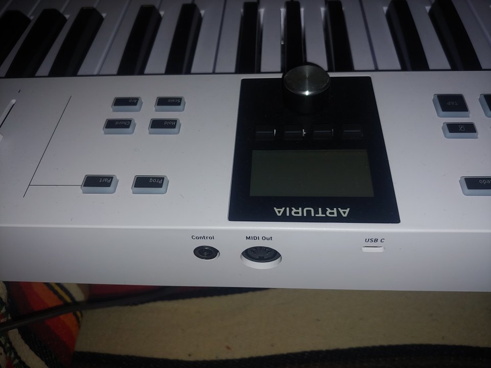 Arturia KeyLab Essential 61 MK3 White