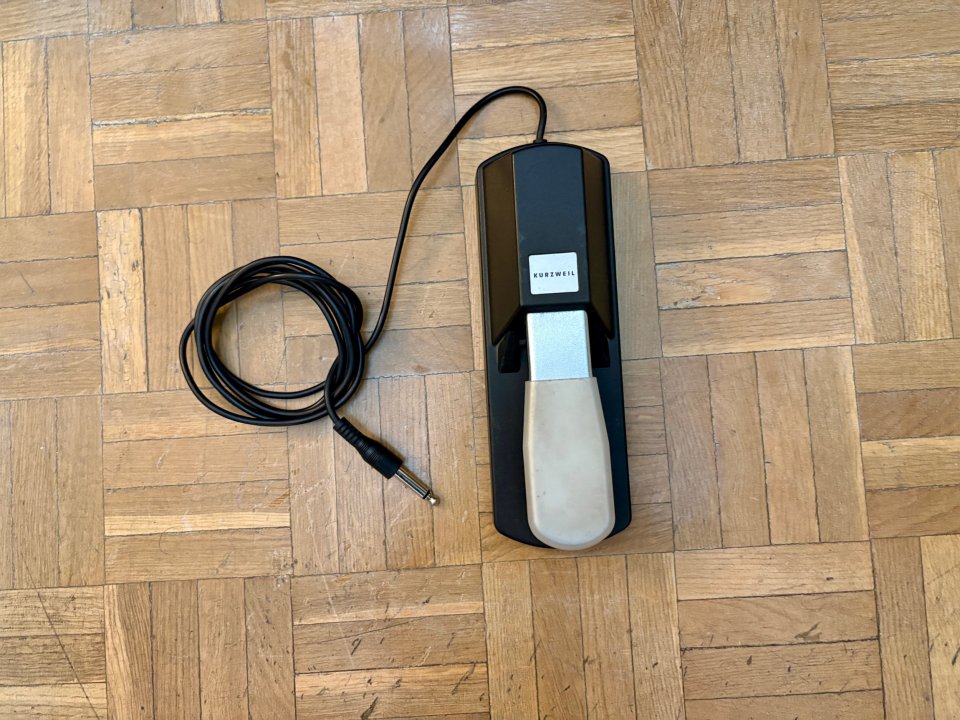 Pedales Sustain Kurzweil KP-1