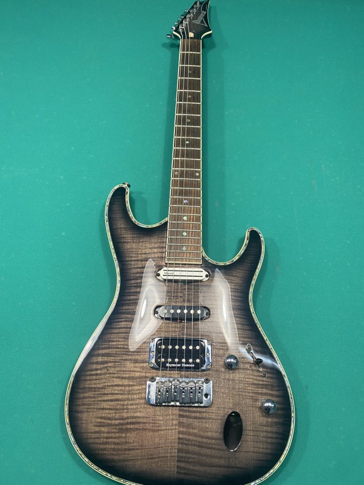 Guitarra ibanez