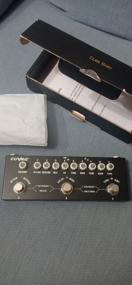 Pedal de guitarra eléctrica efectos de segunda mano · Cuenca · 25 €