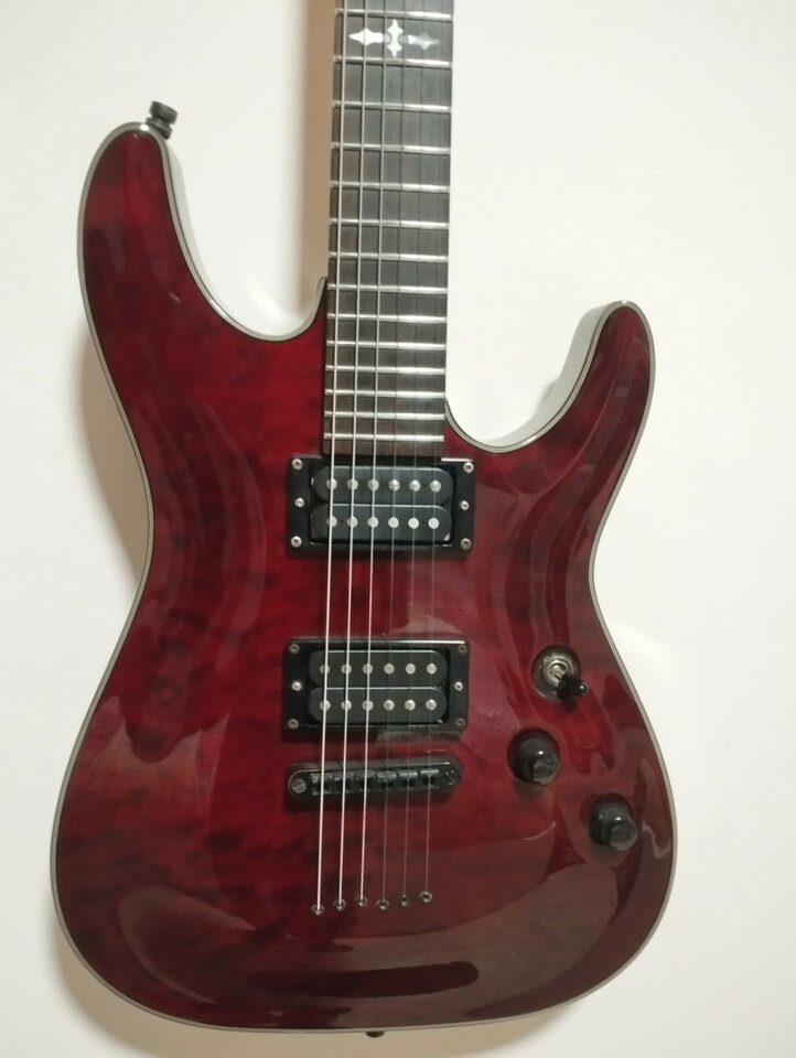 Mejorada Schecter Damien Special