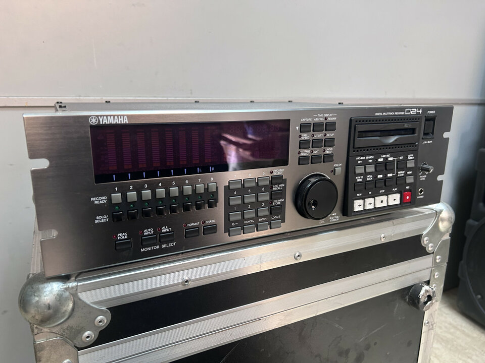 Yamaha D24 Digital Multitrack Recorder