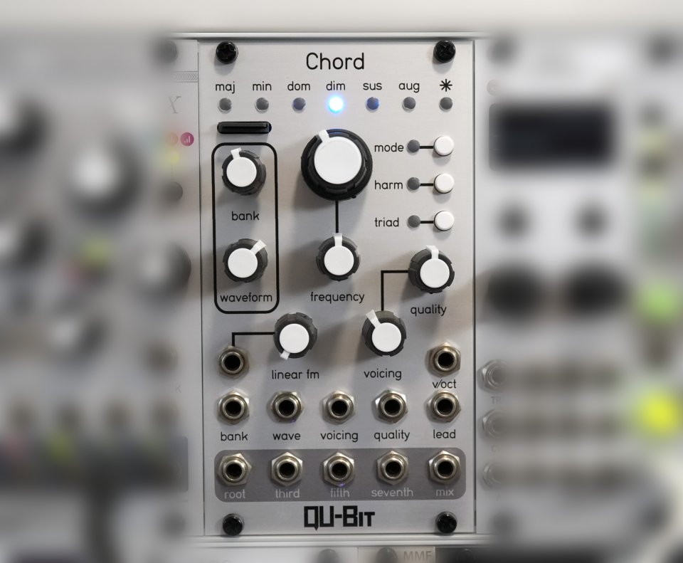 Qu-Bit Chord v2 (Sintetizador modular - Eurorack)