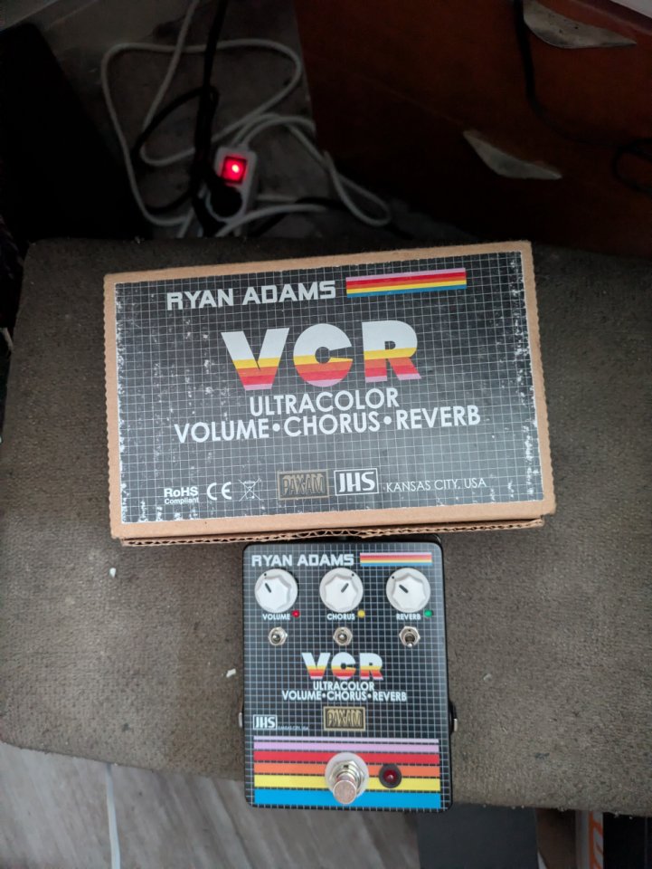 JHS VCR Ryan Adams de segunda mano · Foto 1 de 4 · Barcelona · 250 €