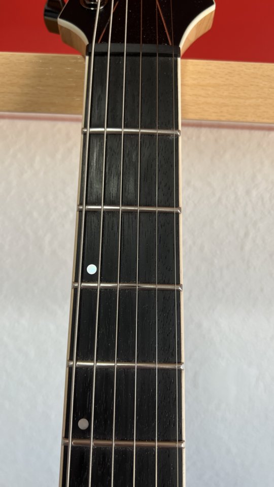 Ibanez RG5121 Prestige en estado absolutamente impecable.