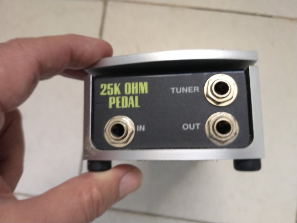 Oferta!!  Pedal de Volumen Ernie Ball JR 25K ENVIO INCLUIDO RESERVADO