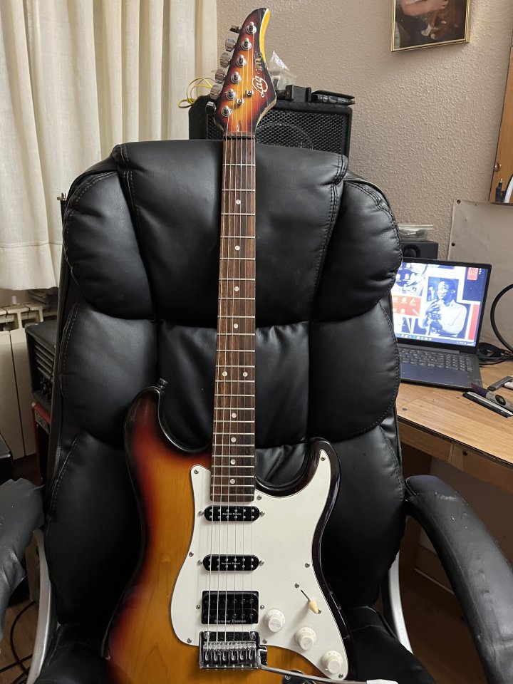 Lag MG 100 Seymour ducan Pick ups ,Ultima Rebaja Temporal Noviembre