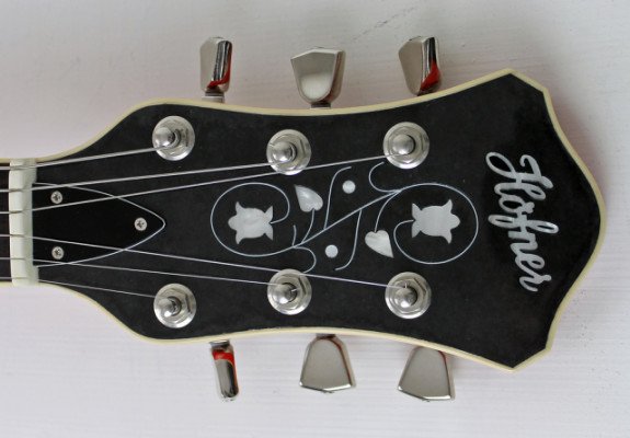 Hofner Verythin Standard - Made Germany 2006 - Cherry