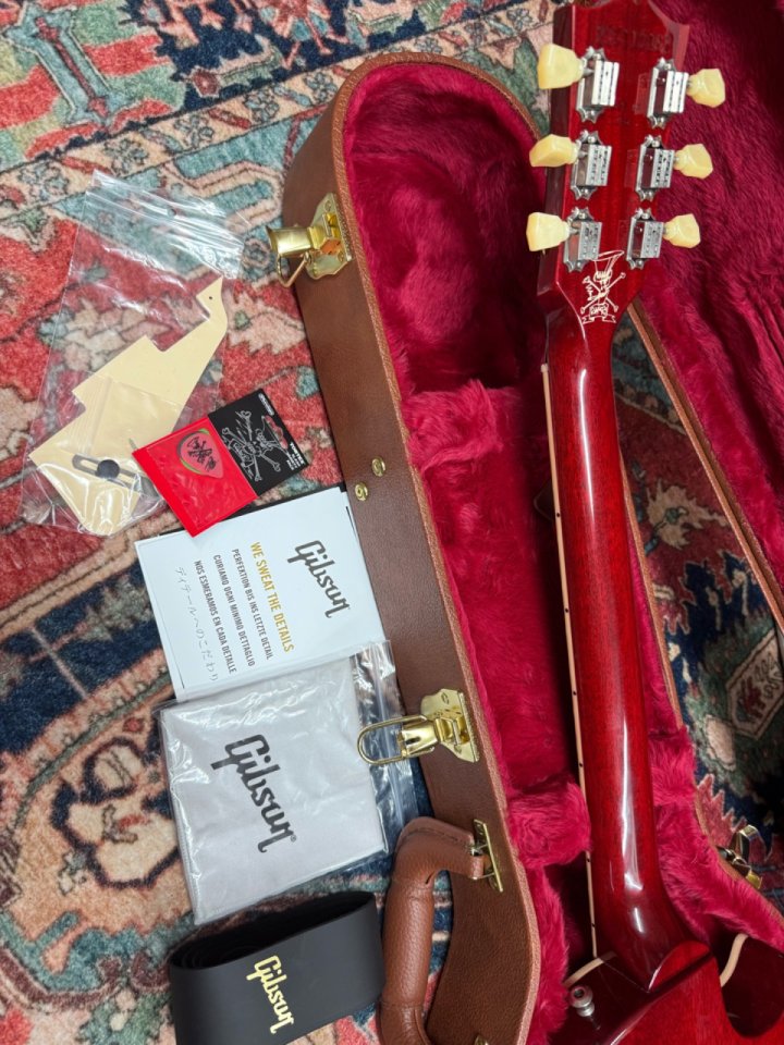 Gibson Les Paul Slash zurda de segunda mano · Foto 6 de 8 · León · 2000 €