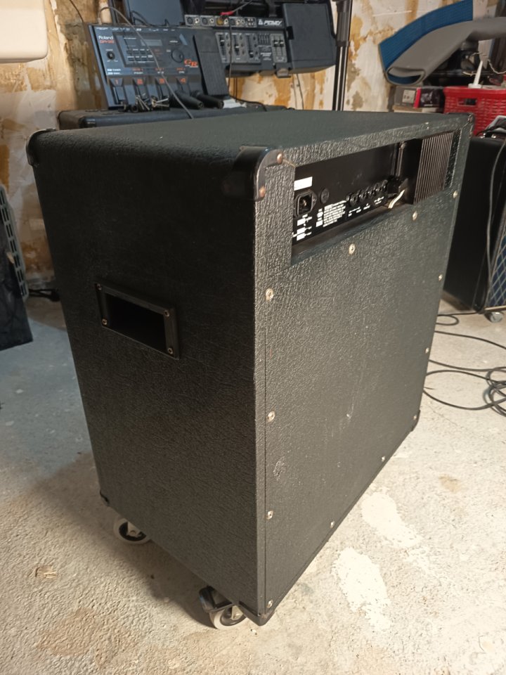 Marshall 5510 Amplificador de bajo de segunda mano · Foto 3 de 6 · Valencia · 350 €
