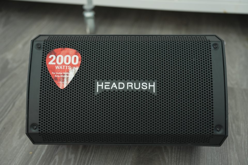 HeadRush FRFR-108 2000W Monitor FRFR para Helix, ToneX Kemper, Quad Cortex de segunda mano · Foto 4 de 4 · Sevilla · 175 €