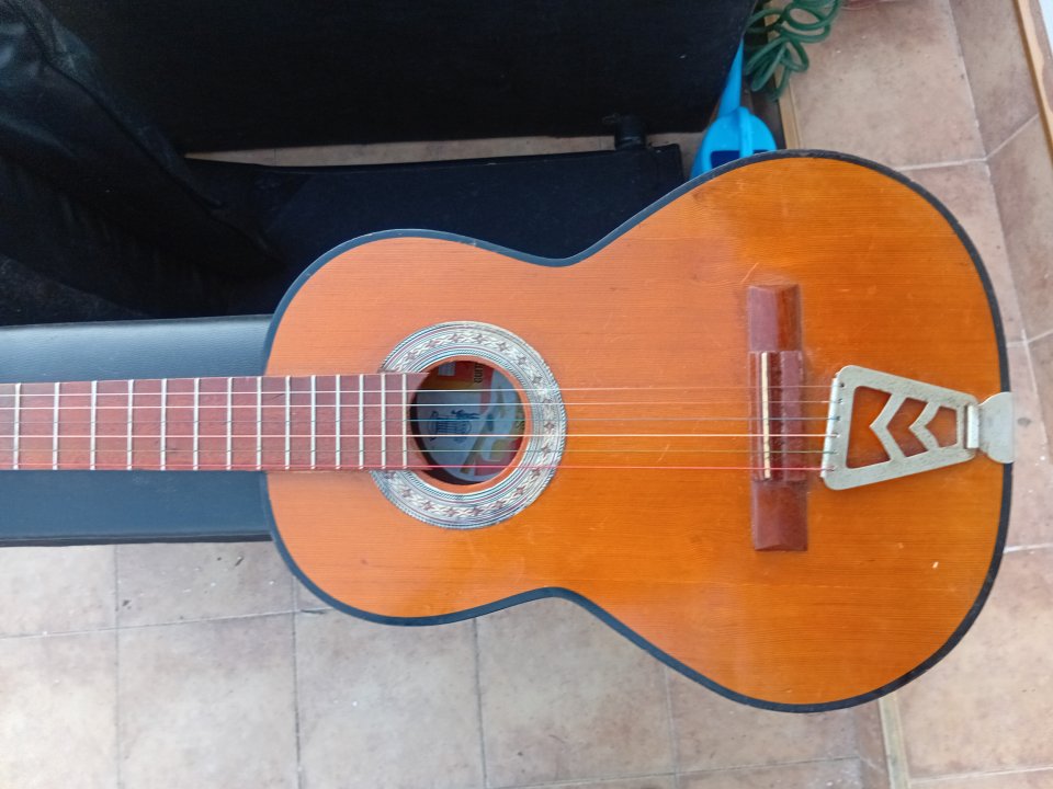 Guitarra Española anos 70