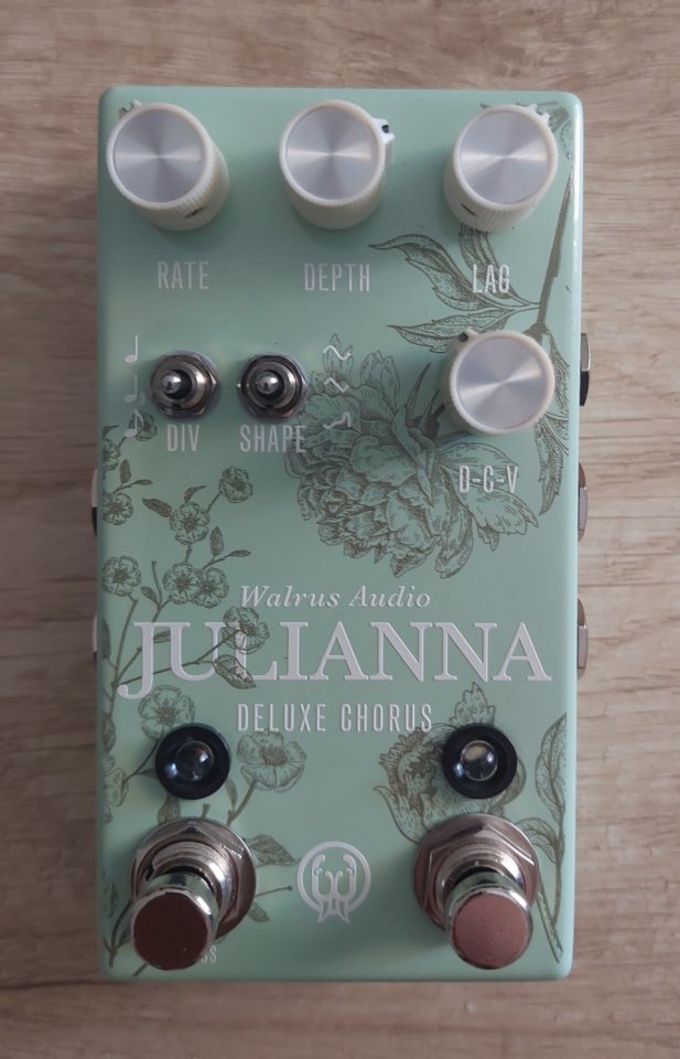Walrus Audio JULIANNA Stereo chorus/vibrato de segunda mano · Foto 1 de 7 · Barcelona · 210 €