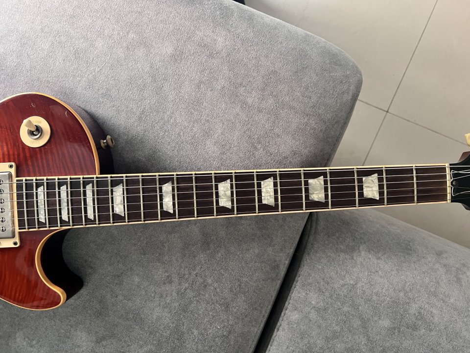 Gibson Les Paul Standard USA 2002 + estuche original de segunda mano · Foto 3 de 10 · Valencia · 2150 €