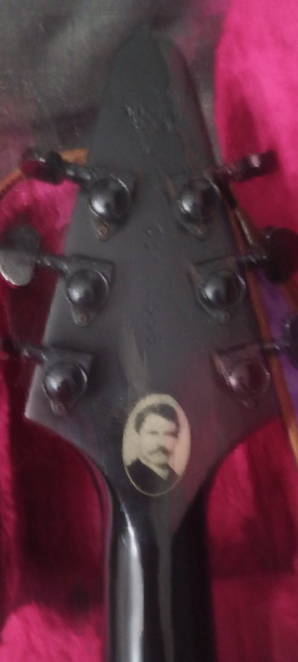 Gibson flying v gothic