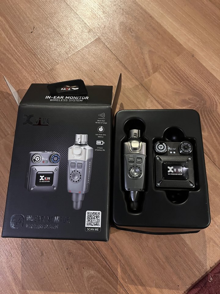 Xvive U4 Monitor para In Ears sin cable. Envío incluido. de segunda mano · Foto 2 de 2 · Sevilla · 140 €