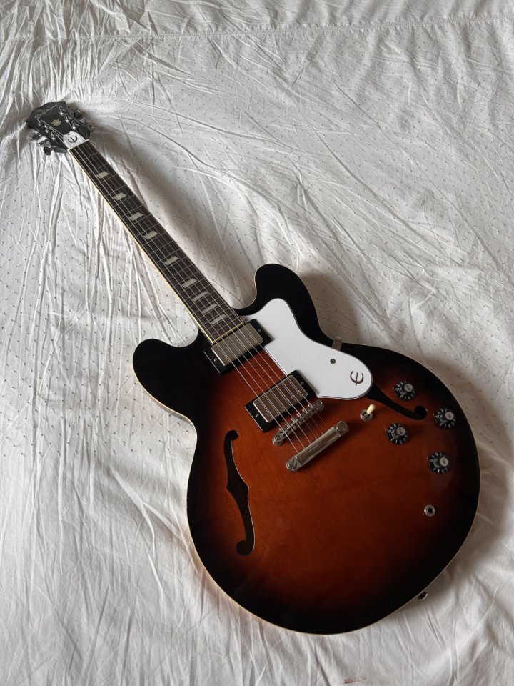Epiphone Bonehead Riviera de segunda mano · Foto 7 de 10 · Barcelona · 650 €