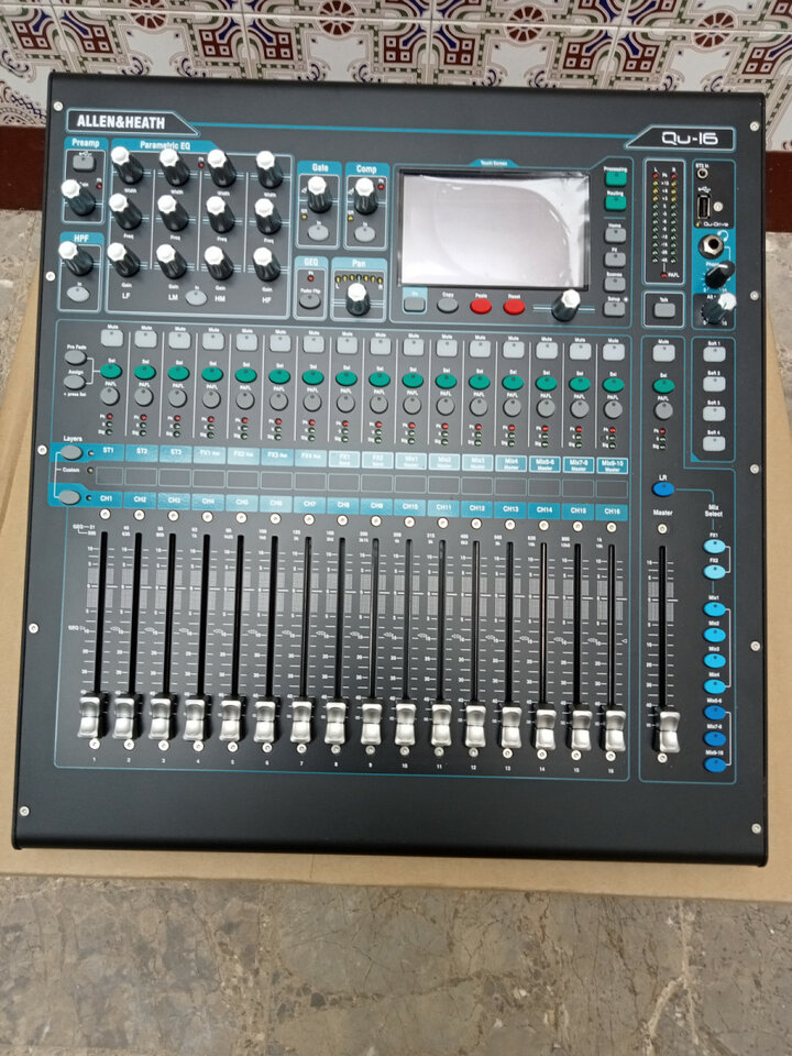 A&H QU 16 Chome nueva sin usar