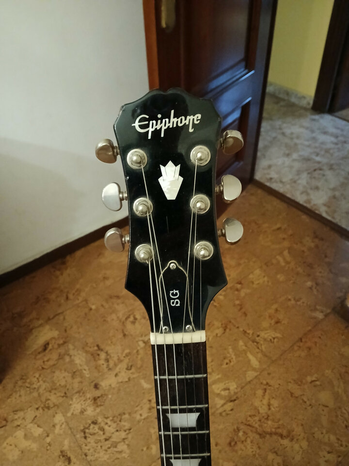 Epiphone sg