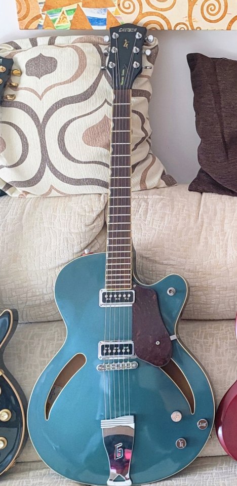 Gretsch G3140 Historic Nitro refinish de segunda mano · Foto 1 de 5 · Cádiz · 1000 €
