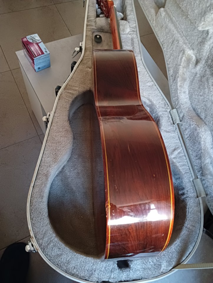 o cambio Evelio Dominguez guitarra clasica 1978 n805 "A Super" gama superior. de segunda mano · Foto 6 de 8 · Barcelona · 4500 €