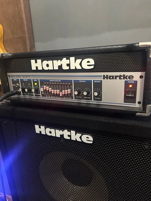 Amplificador de bajo Hartke HA3500 + 4.5XL + 115XL de segunda mano · Foto 3 de 3 · Pontevedra · 550 €