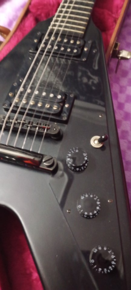 Gibson flying v gothic