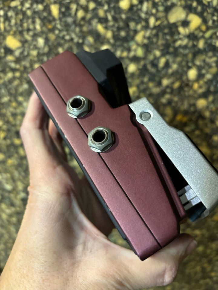 Hardwire RV-7 Stereo reverb