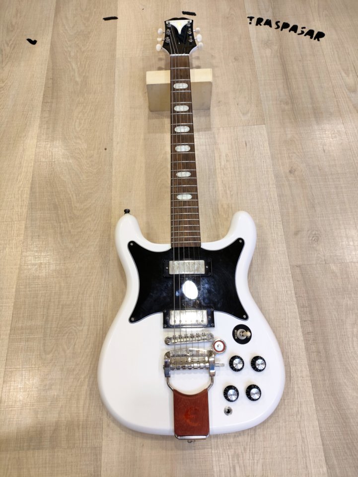 Epiphone Crestwood Custom Polaris white