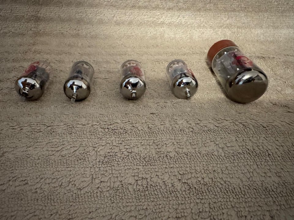 3 válvulas previo 12AX7 + 12AU7 + GZ34/5AR4 – Solo Venta, NO Cambios de segunda mano · Foto 4 de 10 · Madrid · 50 €