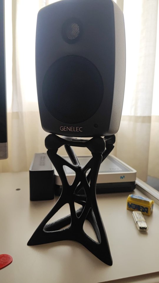 Genelec soporte monitor