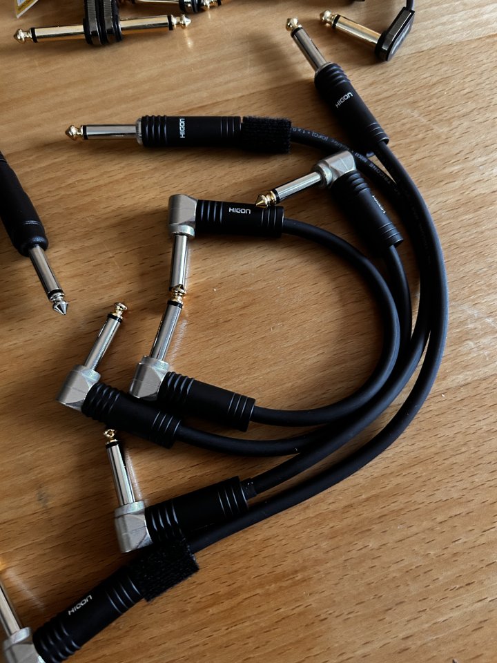 Lote patch cables Ebs high performance y Sommer de segunda mano · Foto 3 de 4 · Alicante · 60 €