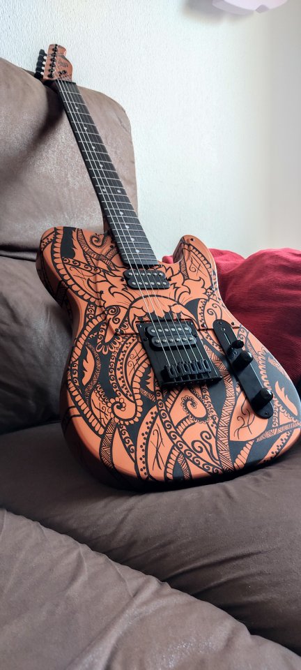 CUSTOMIZA tu Guitarra Eléctrica! de segunda mano · Foto 1 de 10 · Cantabria · 250 €