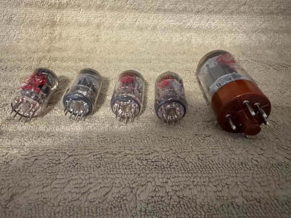 3 válvulas previo 12AX7 + 12AU7 + GZ34/5AR4 – Solo Venta, NO Cambios de segunda mano · Foto 5 de 10 · Madrid · 50 €