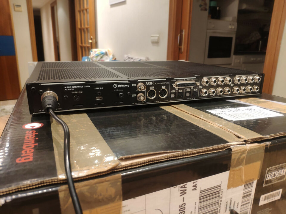 Interface Steinberg AXR4U