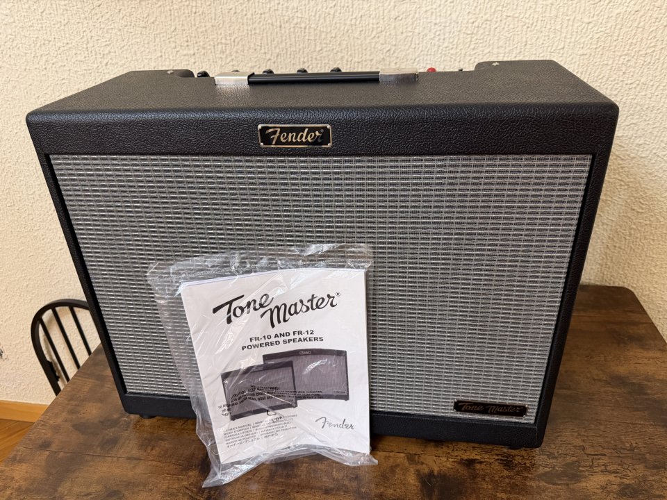 Fender Tone Master FR-12 de segunda mano · Foto 1 de 4 · Barcelona · 420 €