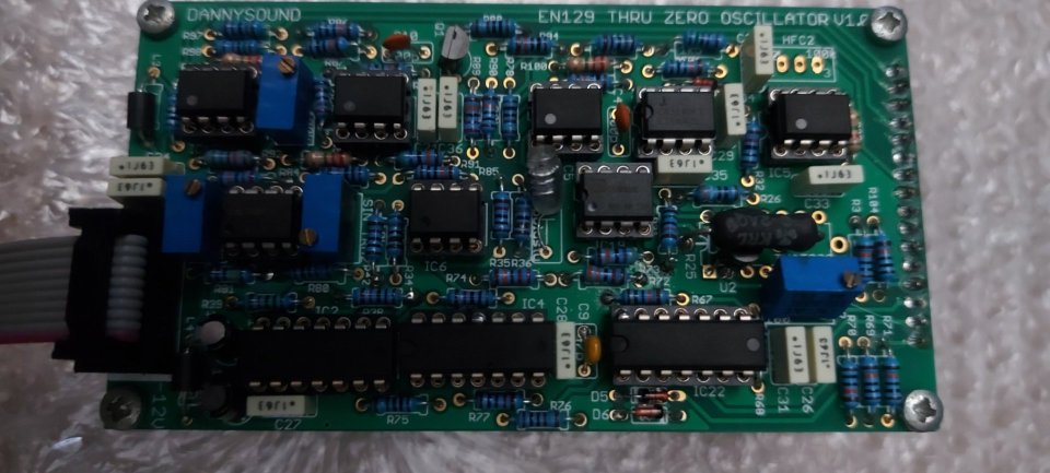 Tobinski EN129 Through Zero Oscillator de segunda mano · Foto 5 de 9 · Barcelona · 220 €