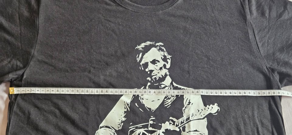 Camiseta Abraham Lincoln con Guitarra Electrica de segunda mano · Foto 4 de 8 · Valencia · 15 €