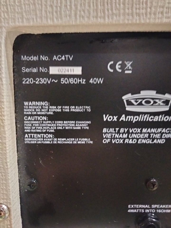 Amplificador de válvulas Vox AC4TV de segunda mano · Foto 3 de 7 · Zaragoza · 220 €