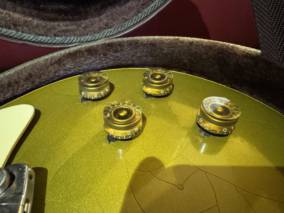 VegaRelics V54 Les Paul ’54 All Gold – Gibson de segunda mano · Foto 8 de 10 · Burgos · 3200 €